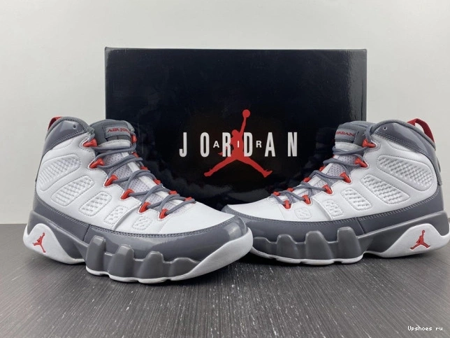 Fire CT8019-162 Red Jordan Retro 9 0803